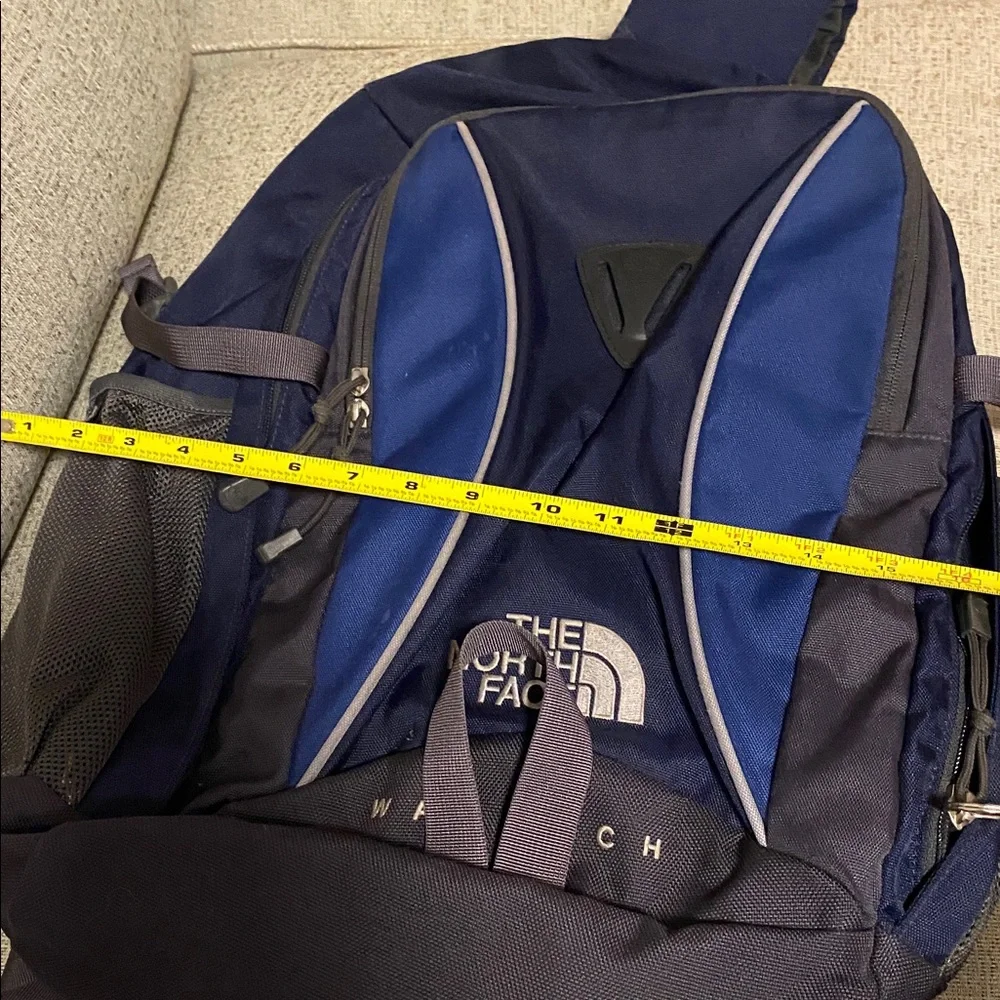 The North Face Men's Large Blue Backpack - Picture 5 of 5